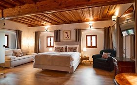 Hotel Pok Garni